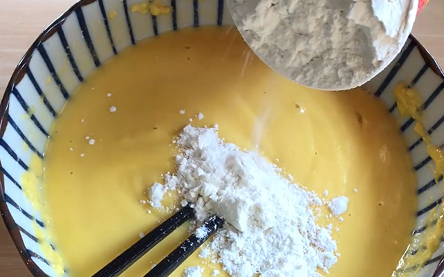 用电饭锅和玉米面怎么做面包,玉米面最好吃做法