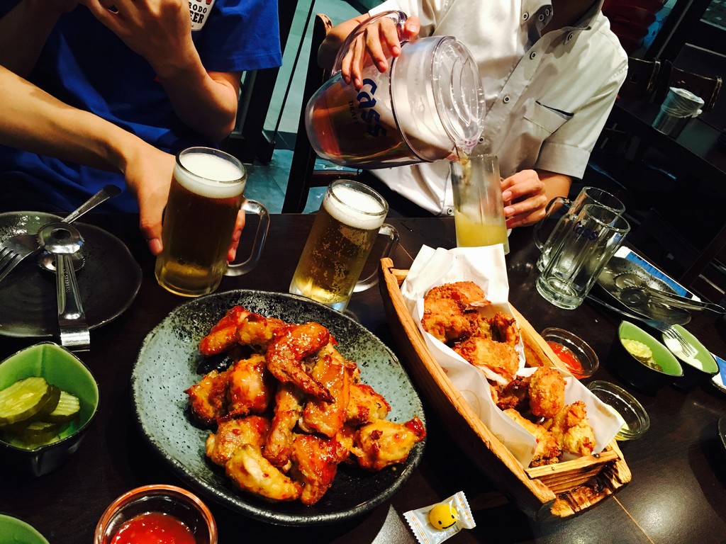 韩国人为什么那么能喝酒,韩国人为啥这么爱喝酒