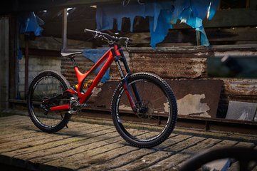 自行车套件的领头羊Shimano和SRAM的比较，区别到底有多大？