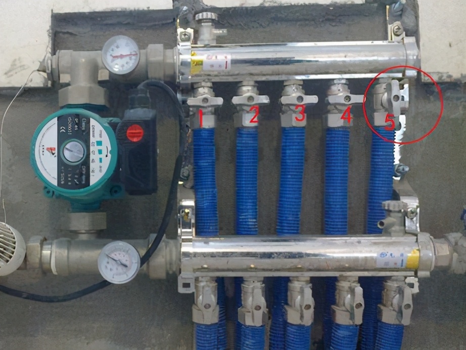 地暖太热怎么调温度最小,地暖温度太热怎么办