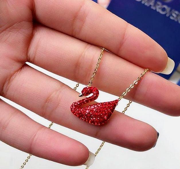 施华洛世奇项链黑天鹅7329价格,施华洛世奇天鹅项链正品会掉色吗