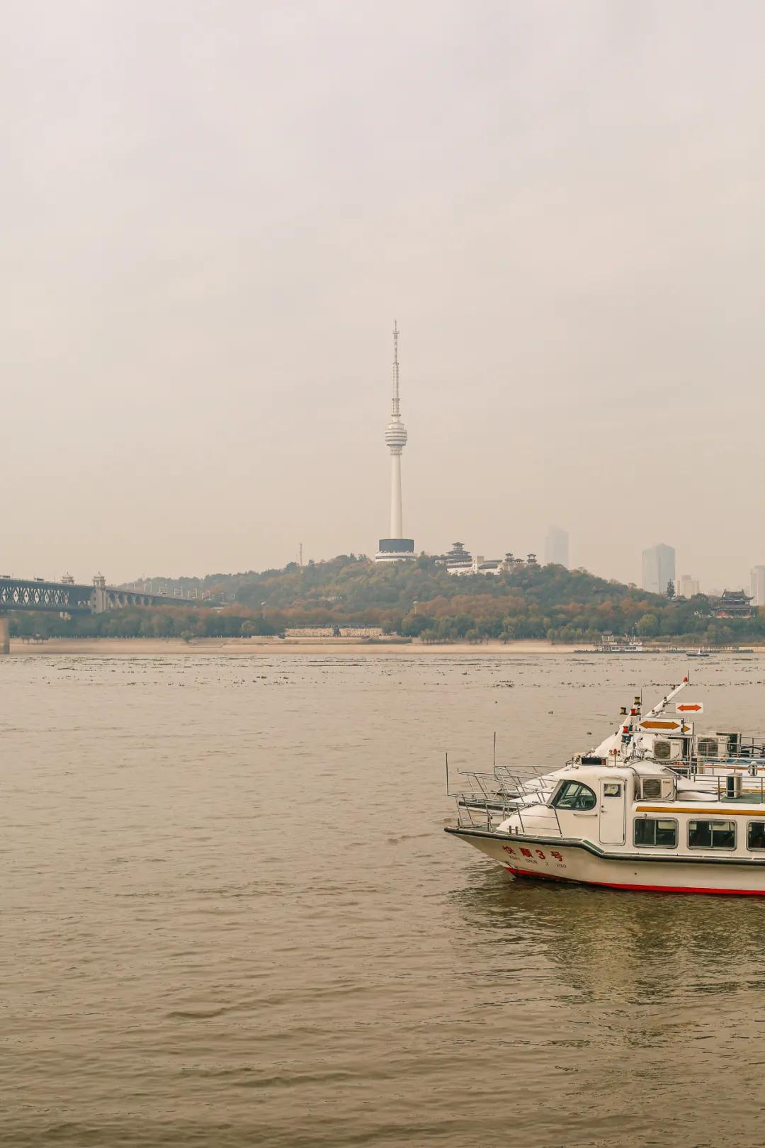 武汉长江轮渡时间表,重庆至武汉长江轮渡