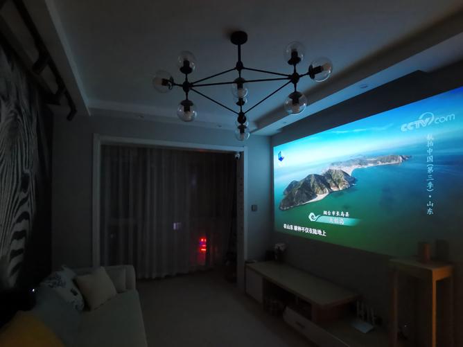 大佬光环之下，小米和光峰做了什么？峰米投影仪SmartLite评测