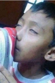 这一定是个好姑娘,新郎你有福了,羡慕啊羡慕