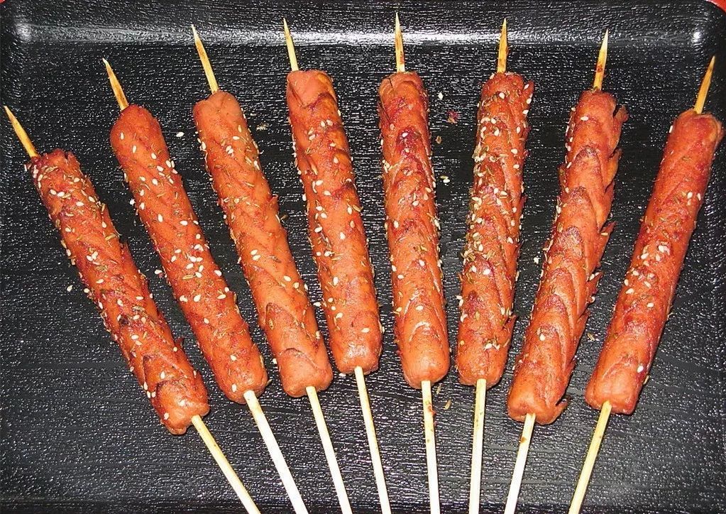 火腿肠双汇和雨润哪个好吃,火腿肠双汇还是美好好吃