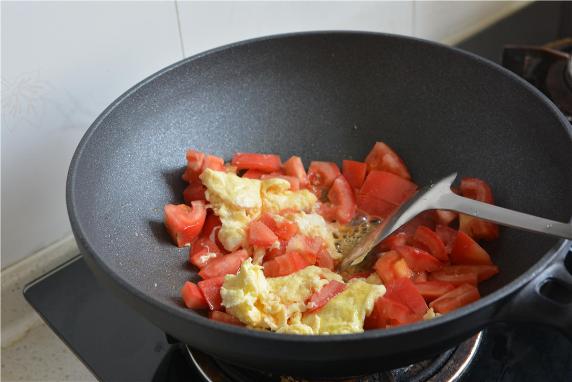 九阳厨房不粘锅,炒菜不粘锅九阳