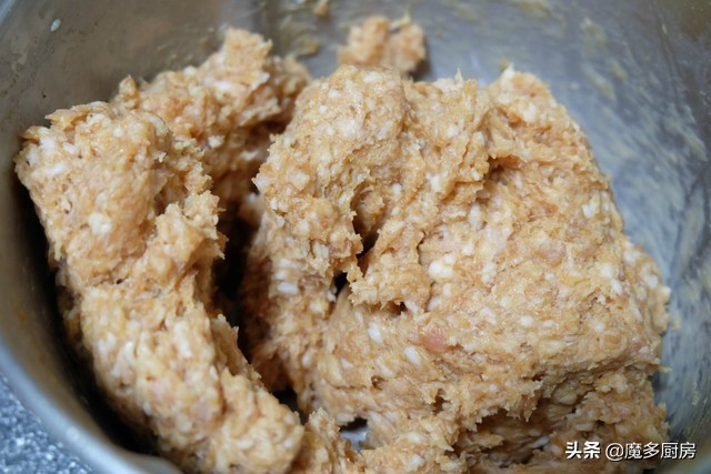 大包子的包子皮,妈妈蒸的大包子美味