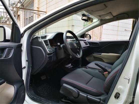 锋范经典驾驶感受,锋范帅气