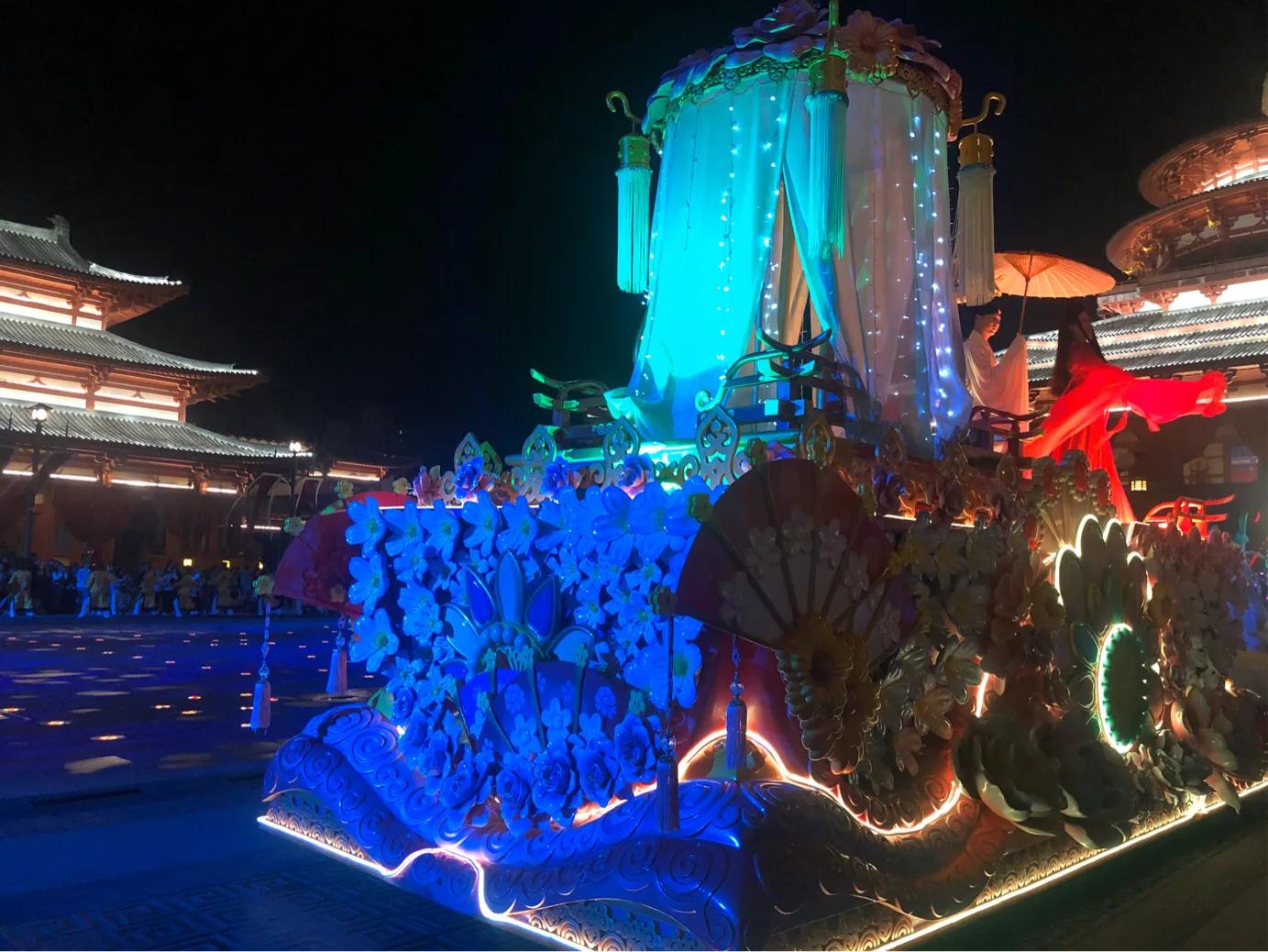 建业华谊兄弟电影小镇泼水狂欢,华谊兄弟电影世界苏州开园盛典