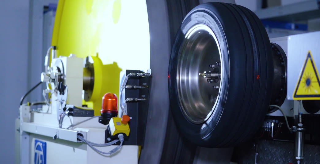 中国中策橡胶轮胎,中策橡胶轮胎行业蝉联双第一