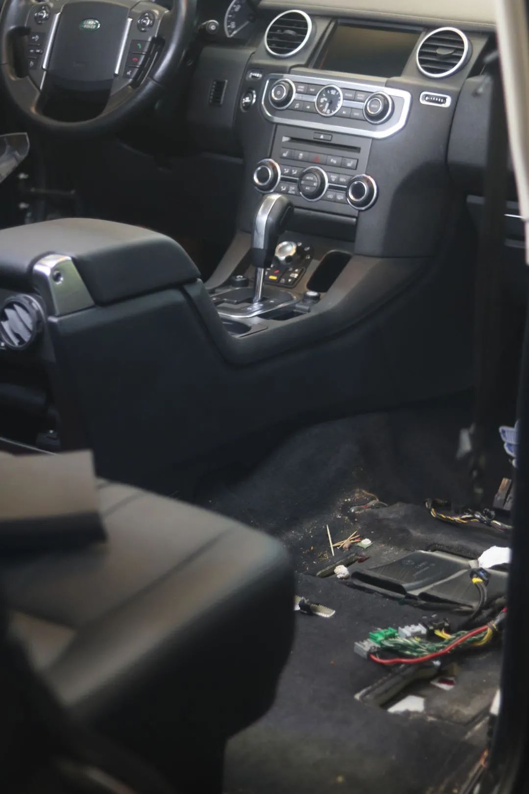 2010年路虎发现4整备翻新纪实,2017年路虎发现4全车整备翻新