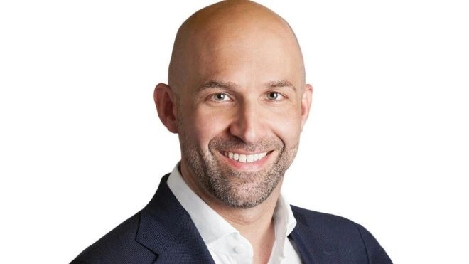 不行就换人！今年全球时尚产业平均每月6位CEO离任