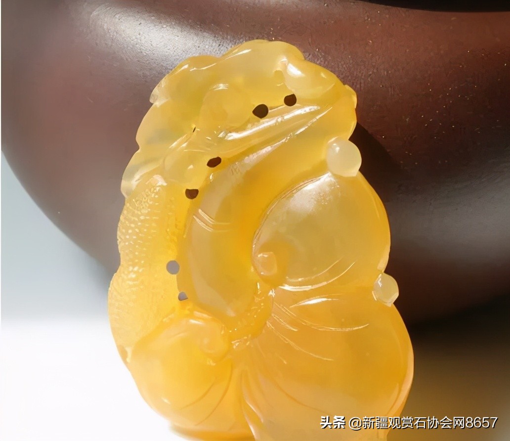 金丝玉有油润度吗,金丝玉功效寓意