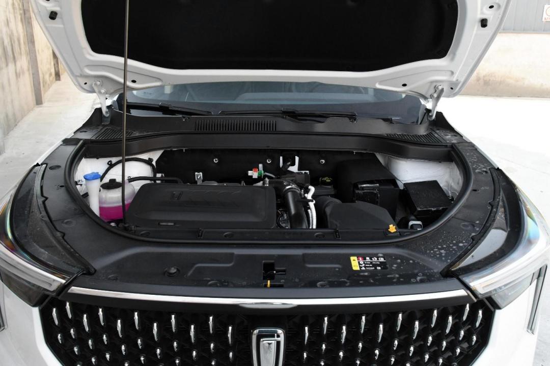 涡轮增压好还是大排量自然吸气好,涡轮增压和自吸的哪个更好