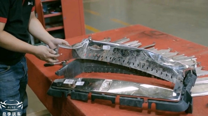 劳斯莱斯车坏修多少钱,劳斯莱斯车头坏了怎么修复