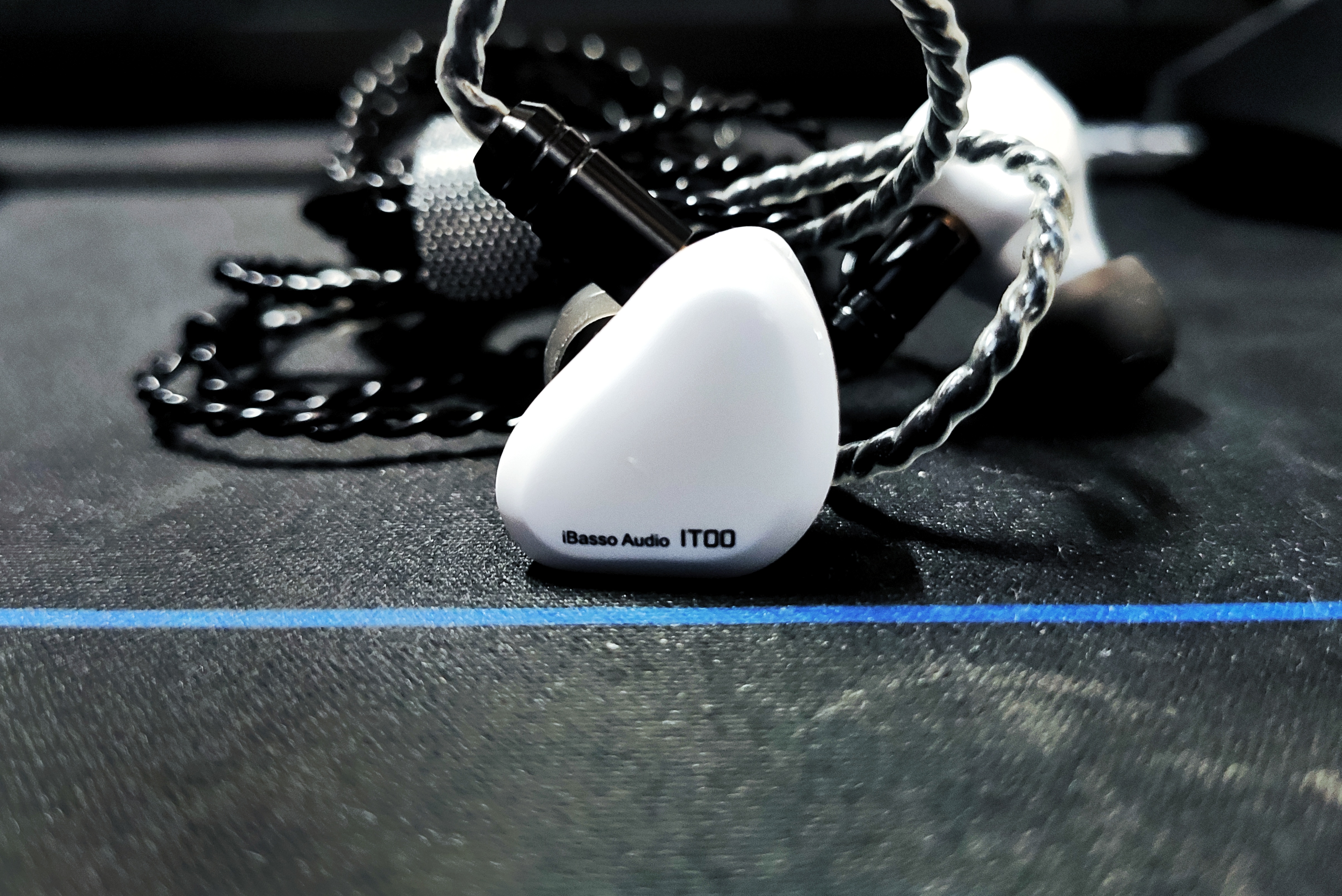 新时代的IE60S?-iBassoIT00