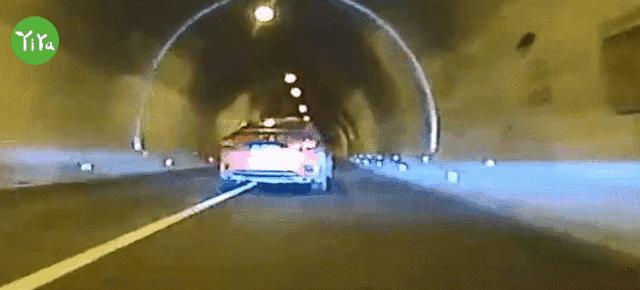 江苏盐城：恶意超车还以*辱侮**手势挑衅，结局引起舒适