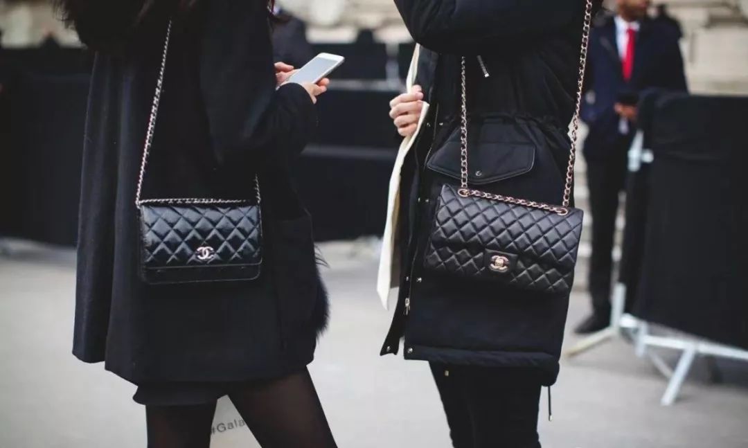 怎么耍牌才叫帅,怎么耍大牌教学