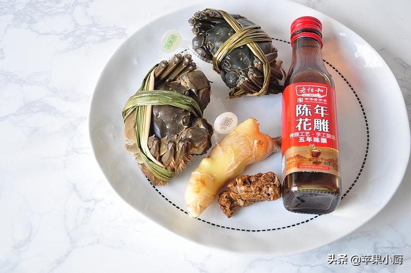 蒸大闸蟹需要放哪些调料,蒸大闸蟹需要什么调味料
