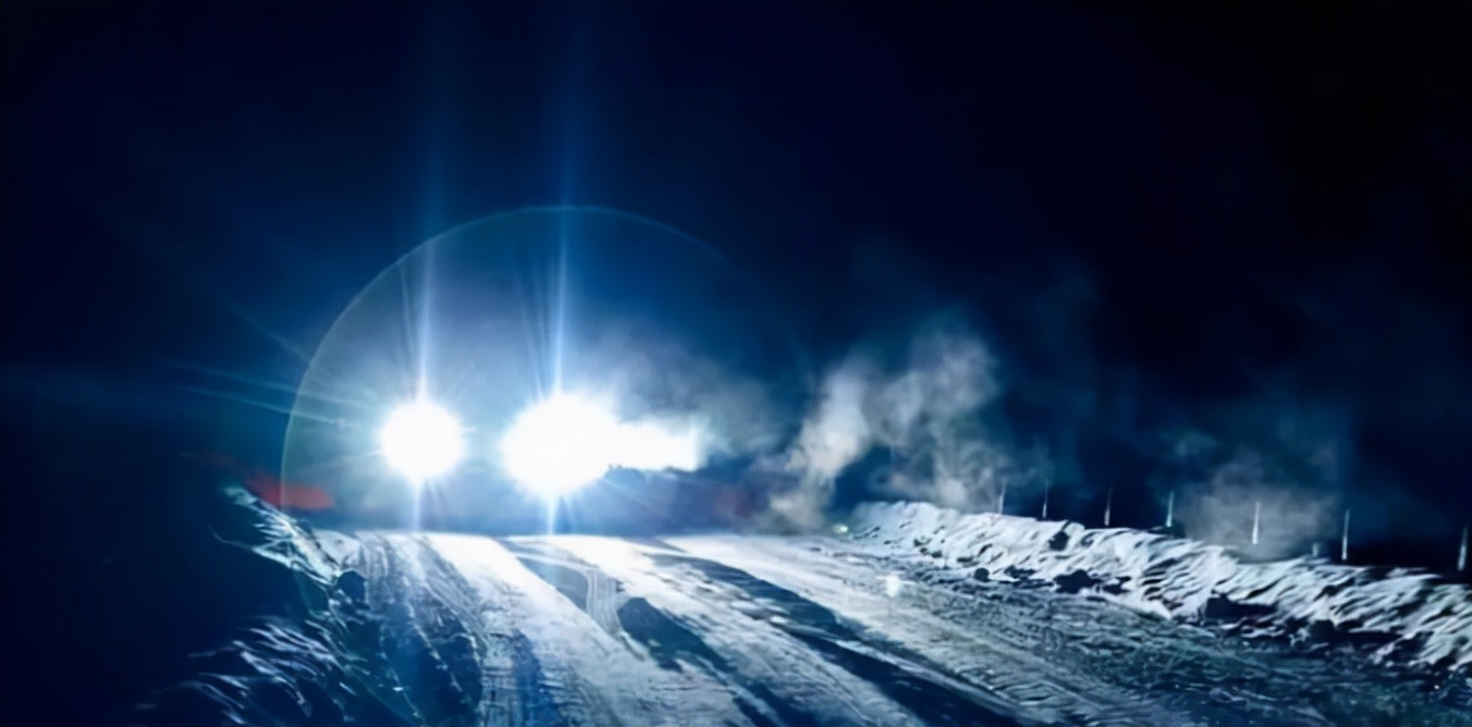 万合星智慧四屏一体机,万合星多屏金融设备