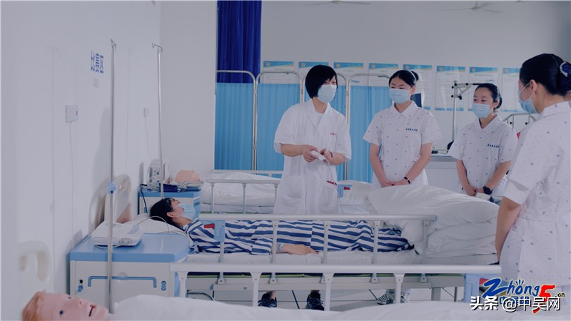 坚守初心笃行致远再出发,坚守初心再出发完整版