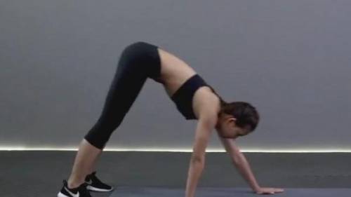 女性健身增加胸部肌肉,女性肌肉型肥胖怎么健身