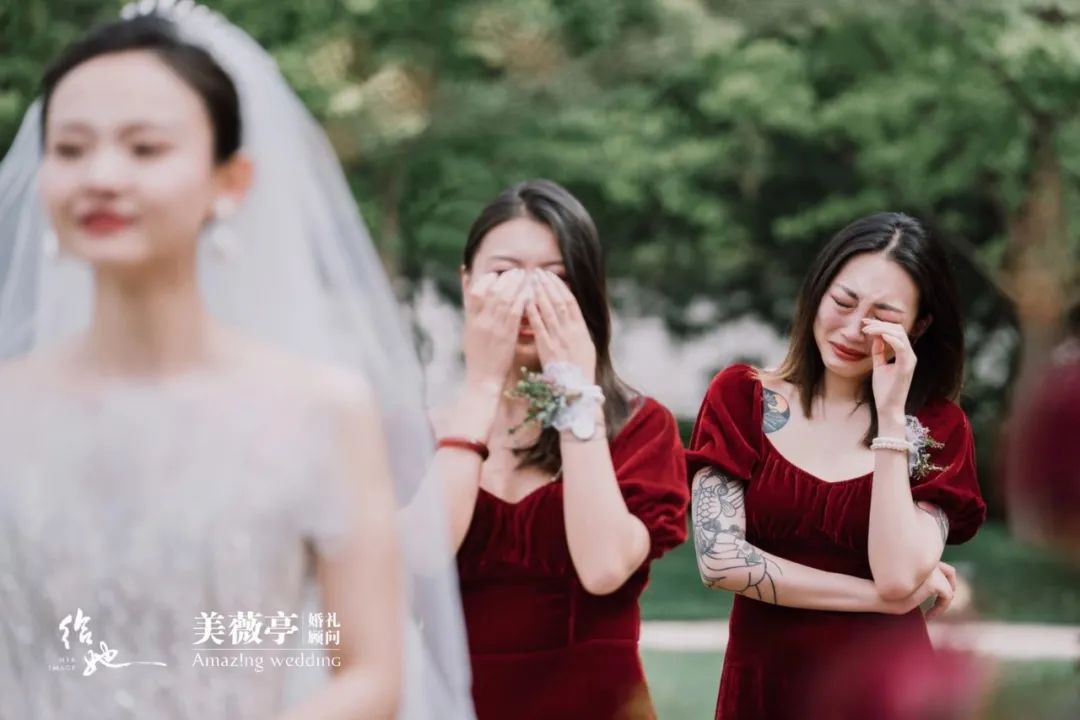 枝江婚礼摄影摄像价格,婚礼摄影重要还是摄像重要