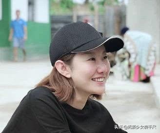 王宝强新恋情疑坐实与绯闻女友海边度假儿子称其“我的小冯冯”