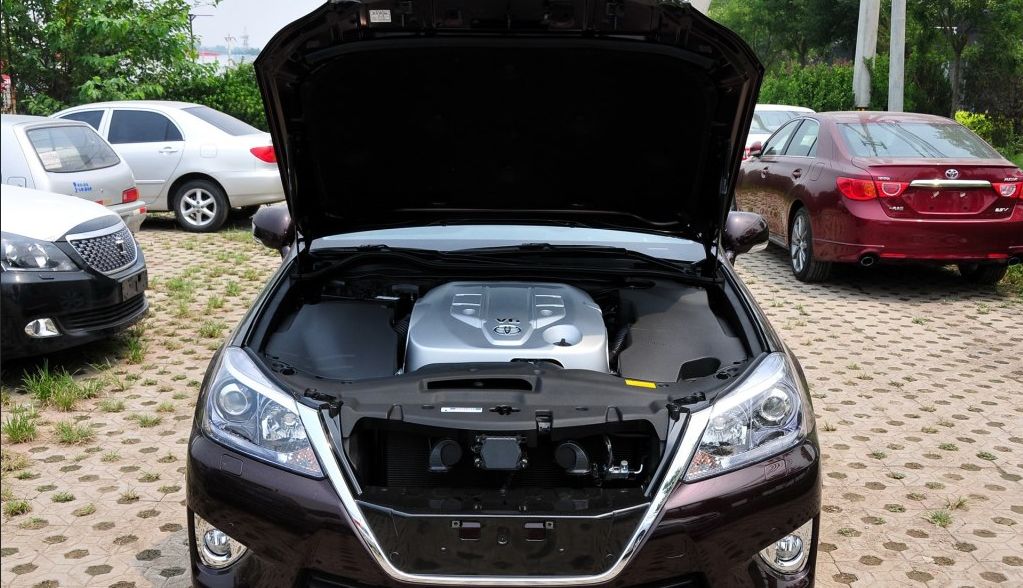 丰田皇冠销量,为什么丰田皇冠销量一代不如一代