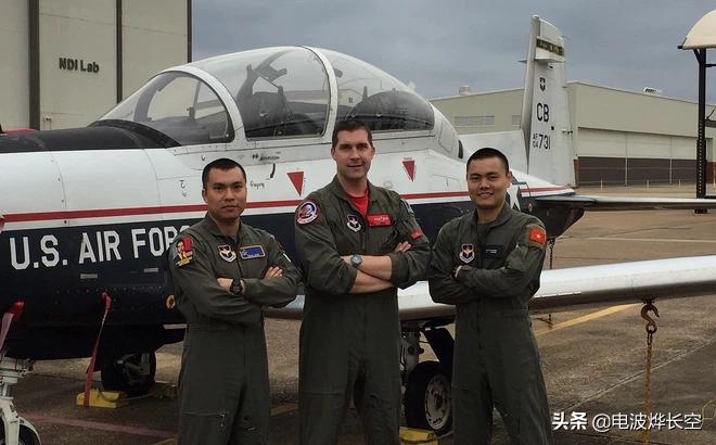 官宣！美军确认向越南出售军机，是越战结束后的第一次