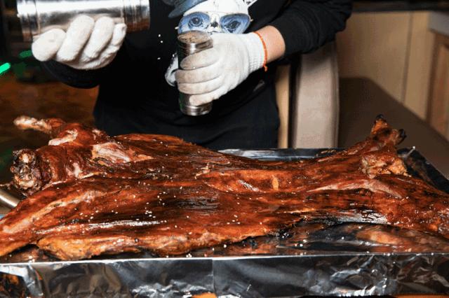 内蒙古秘汁烤全羊,烤全羊50斤