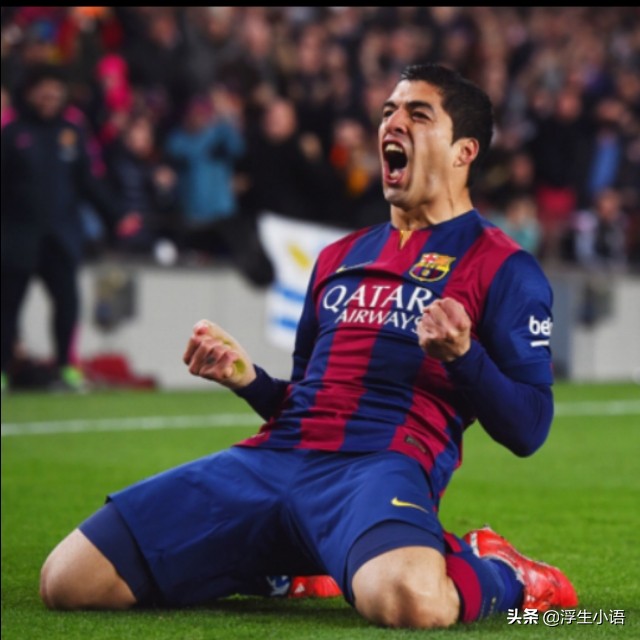 支点中锋踢前腰,足球支点中锋的位置和打法