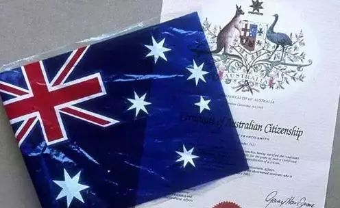 外籍华人回国报备,回国华人提前几天向使馆报备