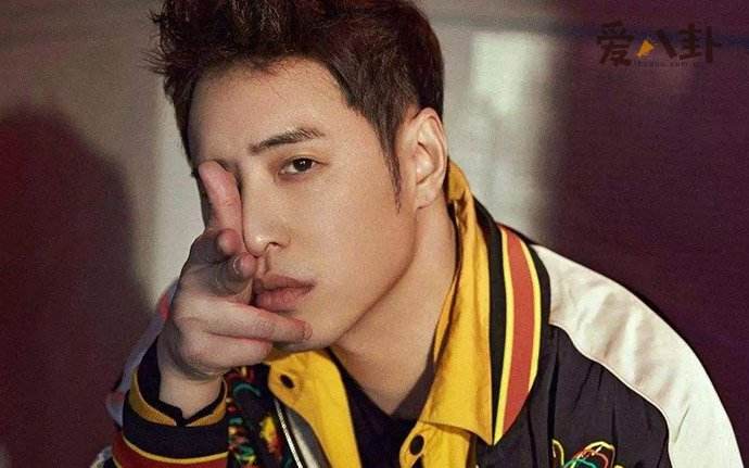 潘玮柏官宣结婚有什么感想,潘玮柏否认结婚谢谢大家关心