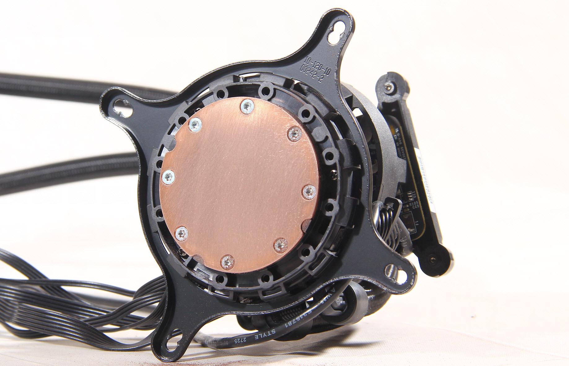 最好的能凉一半!导热硅脂有多重要,网购三支试试效果如何