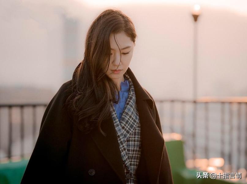 38岁漂亮剩女带男性闺蜜一起相亲,36岁大龄剩女带闺蜜相亲