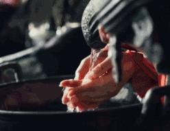 冬季手部干燥粗糙，快用这4步搞定