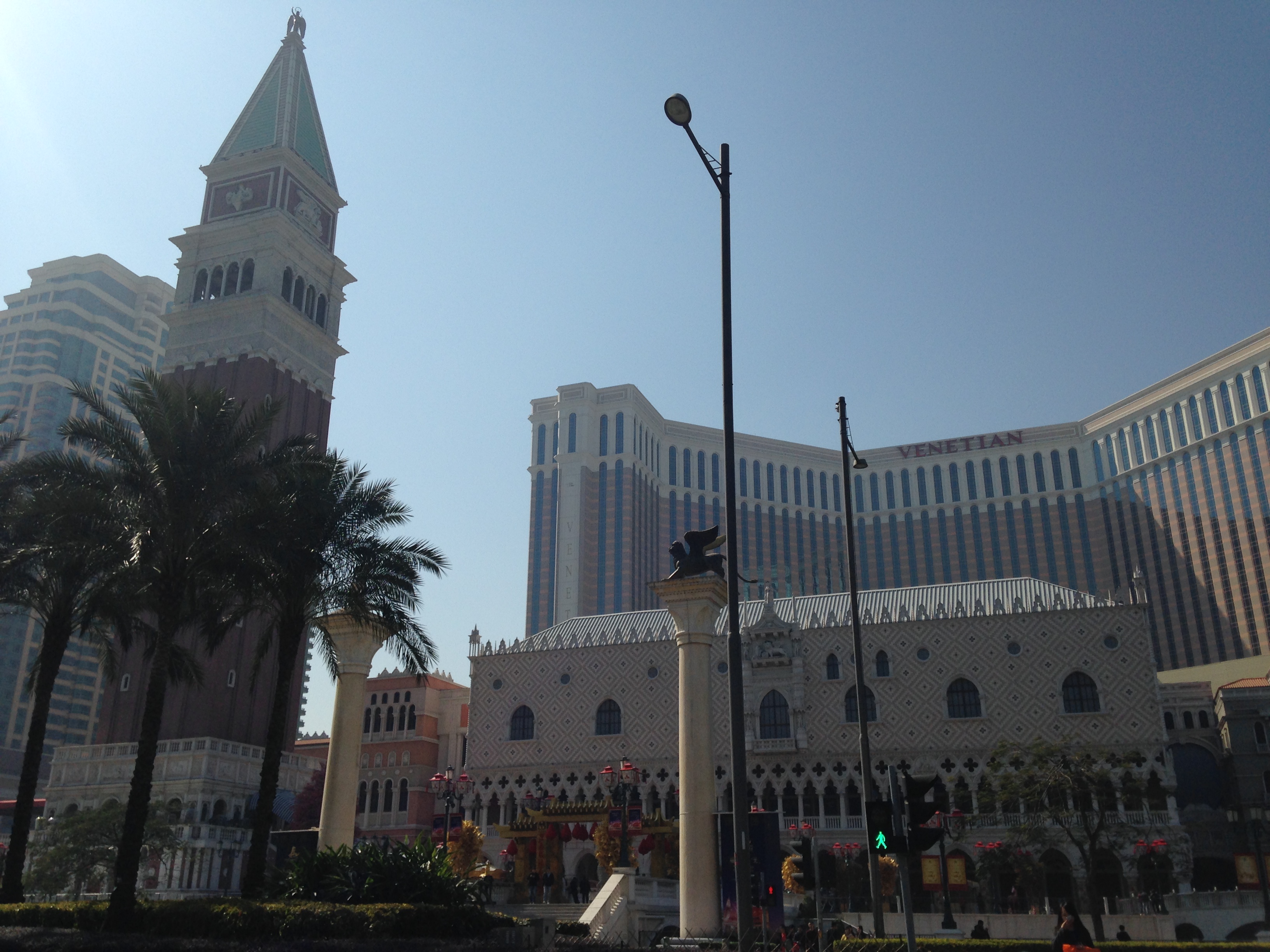 Macau我来了漫步大三巴深情演绎七子之歌：澳门