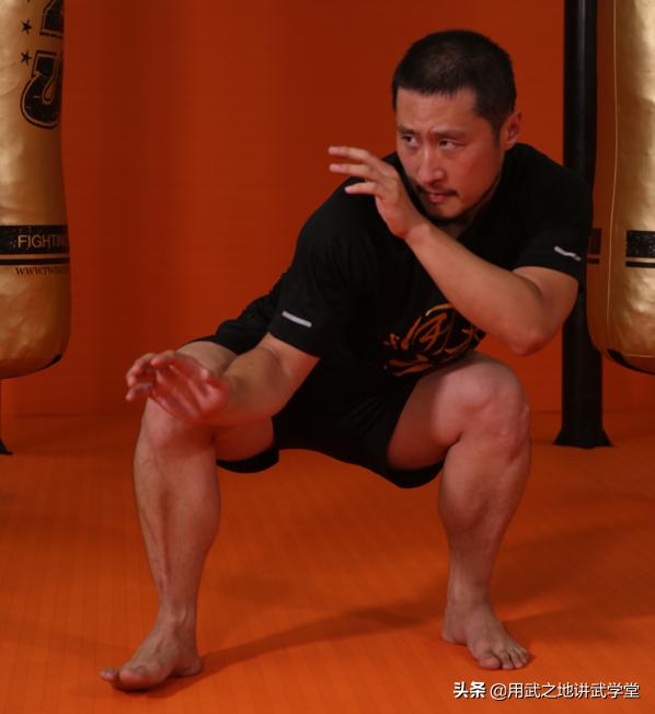 传统武术形意拳vs西洋拳击,传统武术形意拳竞赛套路