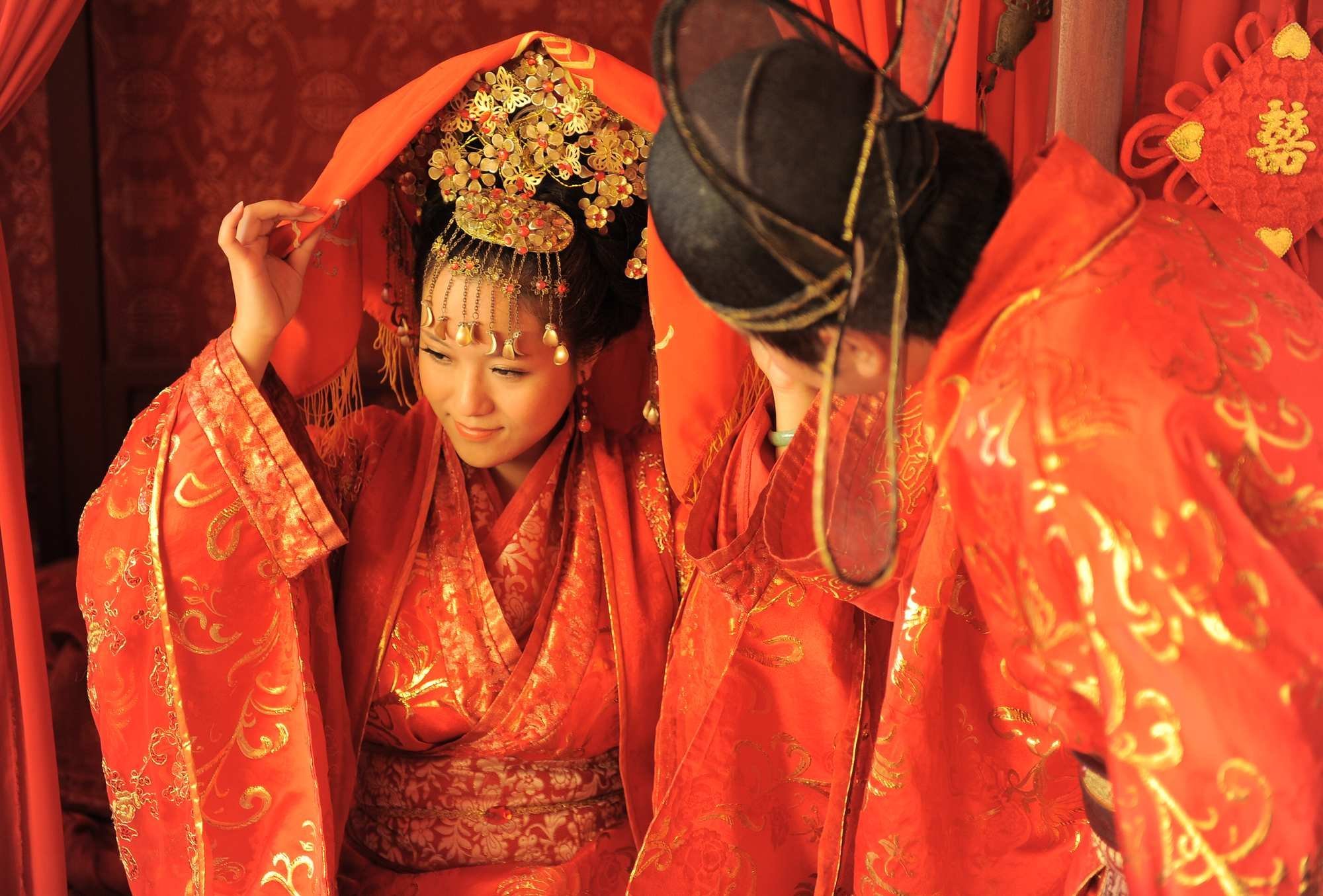 少数民族的奇异婚俗,少数民族奇特的婚嫁