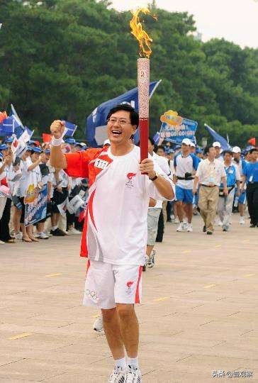 联想签约女排,联想女排