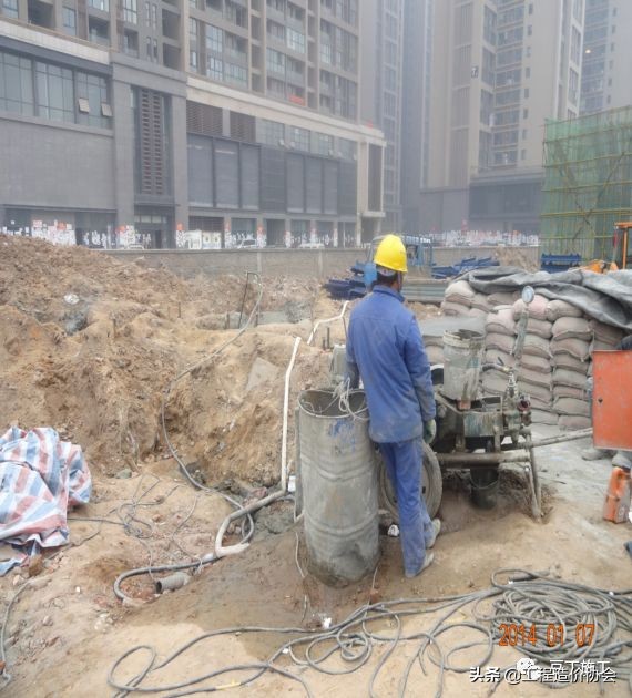 打桩导管堵管怎么处理,打桩过程中出现塌孔怎么处理