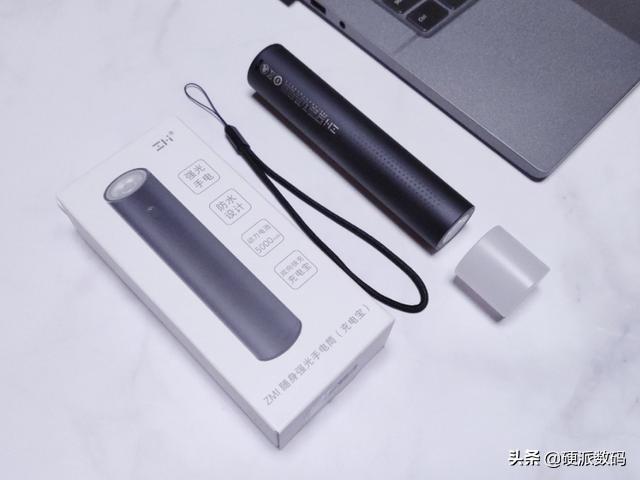 zmi紫米10000毫安评测,zmi紫米5000充电宝