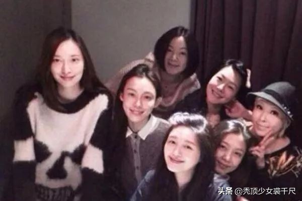 前有周杰伦与歌后邓丽君隔空对唱,前有小后有老