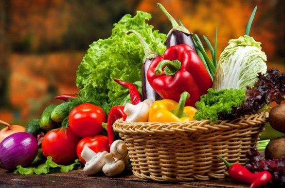 眼睛下面长斑有什么好方法淡斑,眼睛下方有斑块是什么斑怎么消除