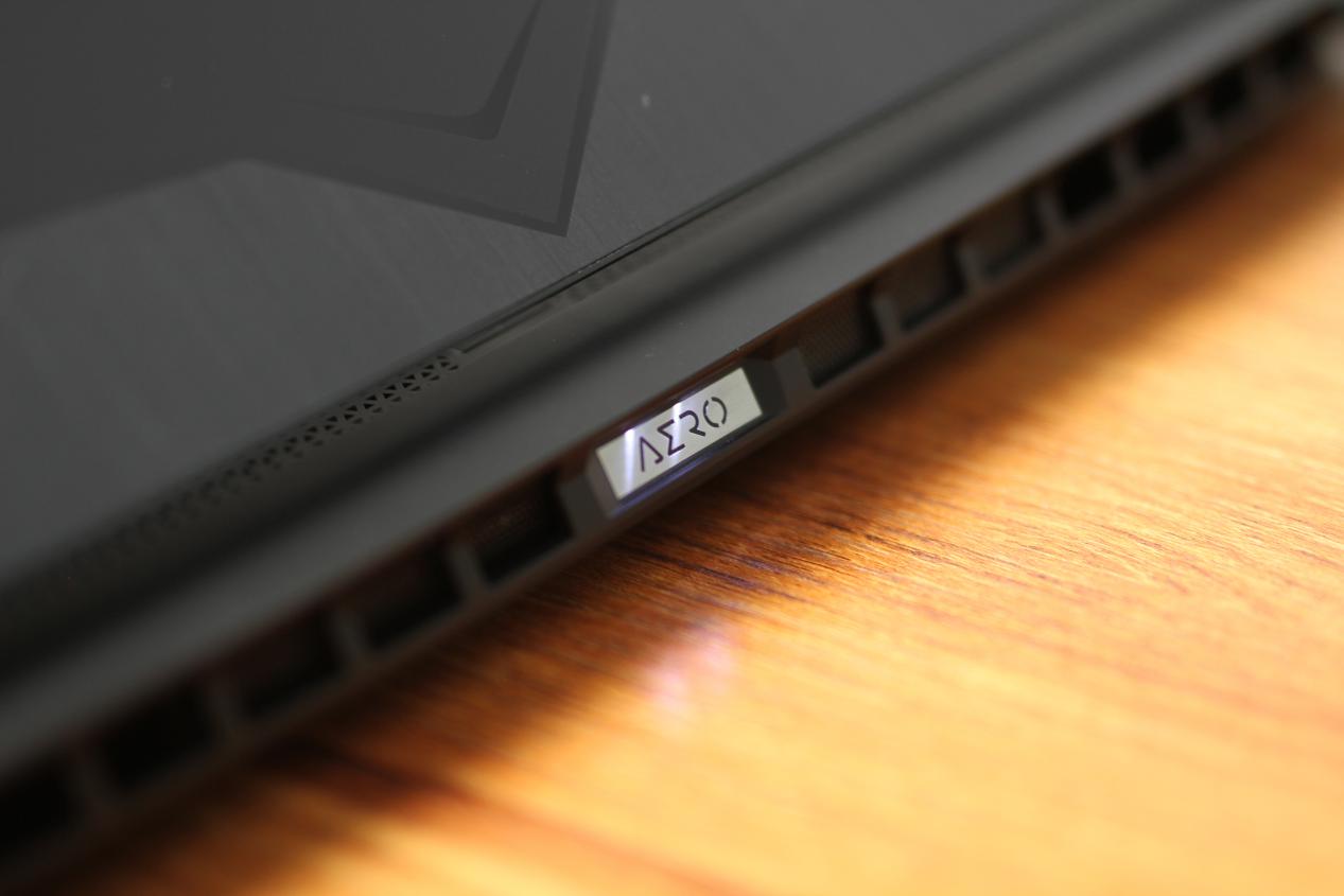 技嘉newaero15配置图,技嘉aorus15p-yd笔记本测评