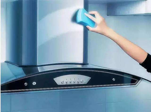 老板抽油烟机过滤网清洗妙招,侧吸抽油烟机清洗油污的妙招