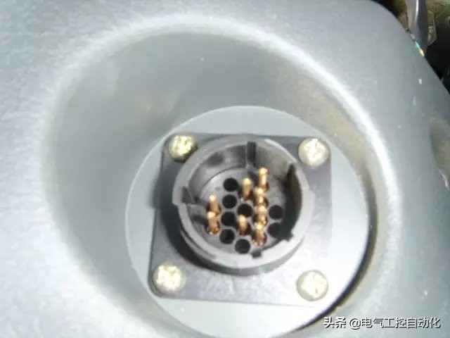 汽车进气压力传感器工作原理,汽车各个传感器的作用与工作原理