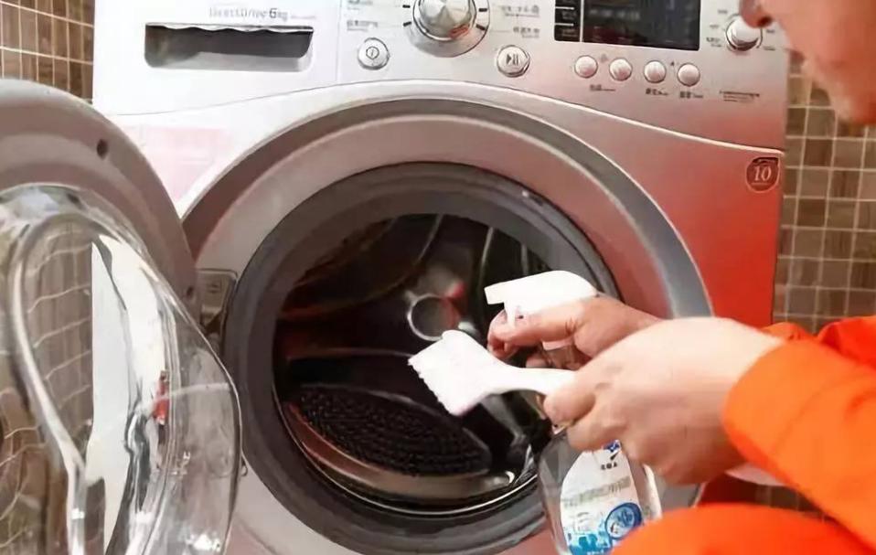 美的洗衣机mb70-1000h不脱水,洗衣机不脱水了显示e2是什么原因