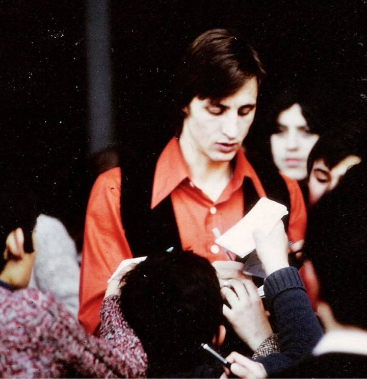 足坛情话,足坛情话卡斯帕